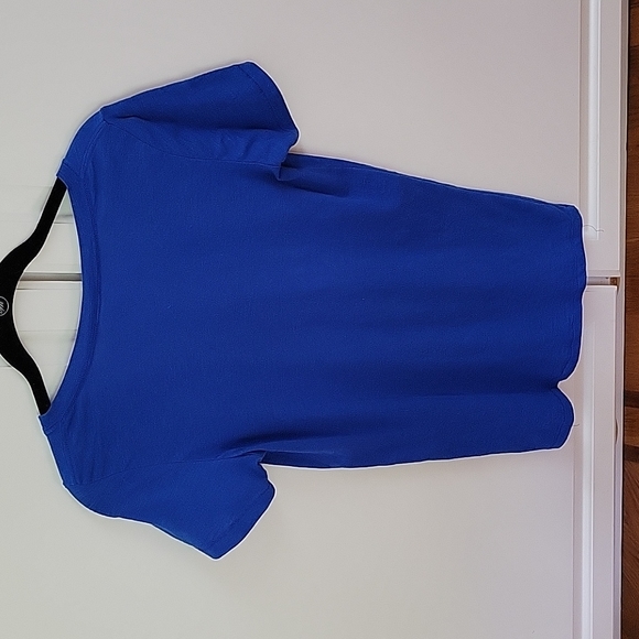 LN Pink Tshirt - Picture 3 of 3